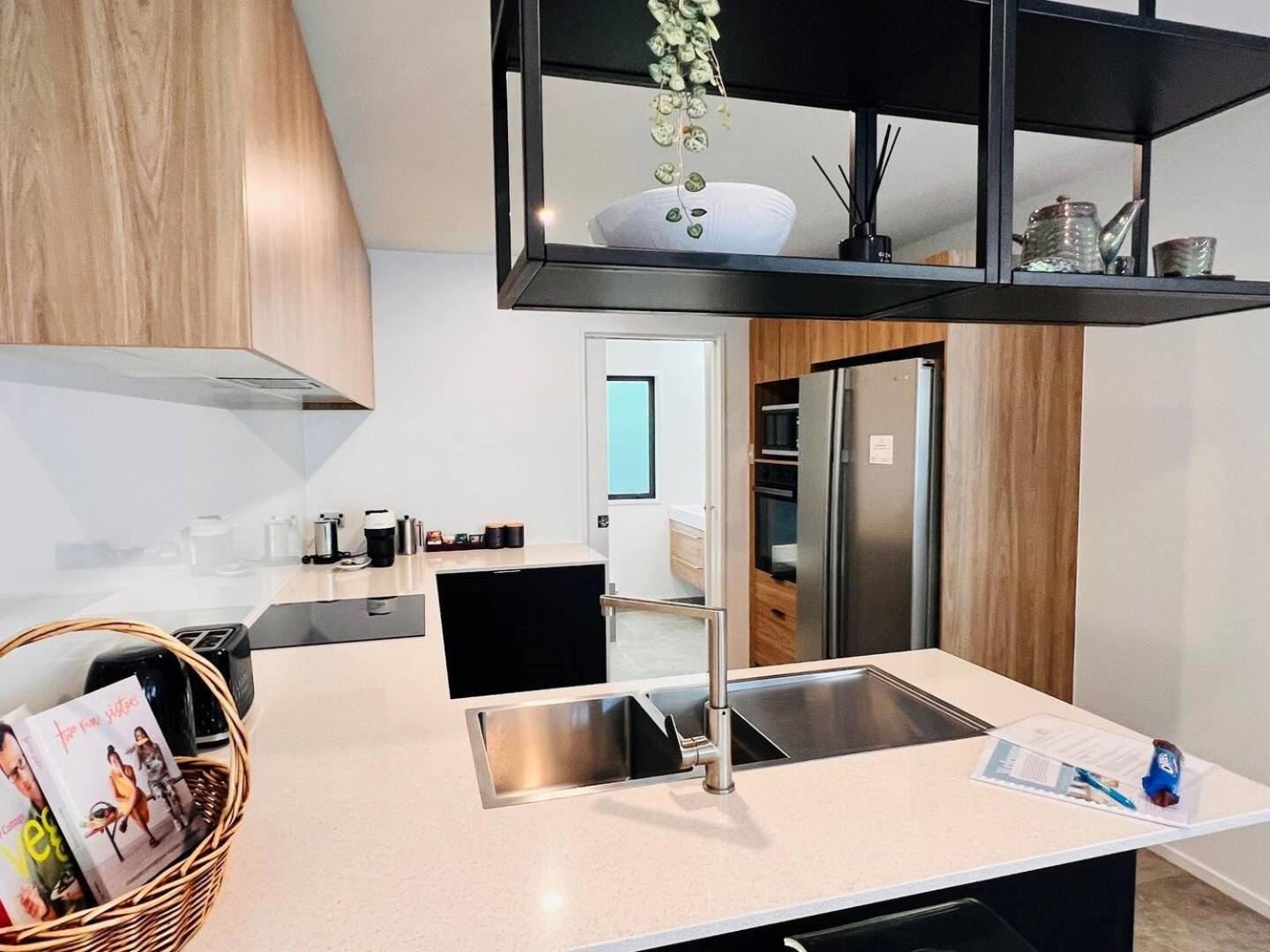 Chester St East - Christchurch Holiday Homes Exteriör bild